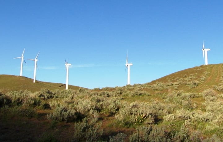 Locally owned wind farm provides clean energy to rural Oregon