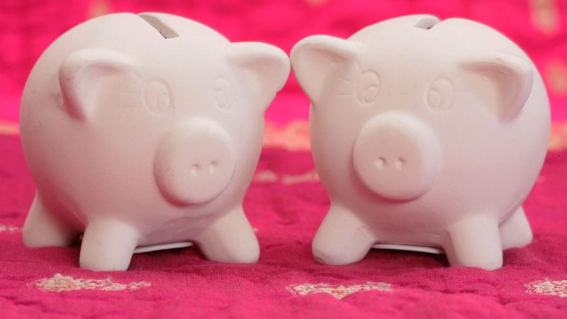 Money-saving tips for newlyweds